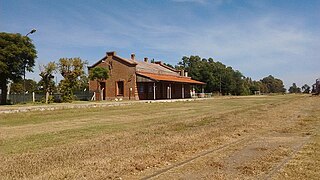 <span class="mw-page-title-main">Lonquimay, La Pampa</span> Rural locality and village in La Pampa, Argentina