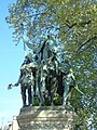 Estatua de Carlomagno Junto a Notre-Dame