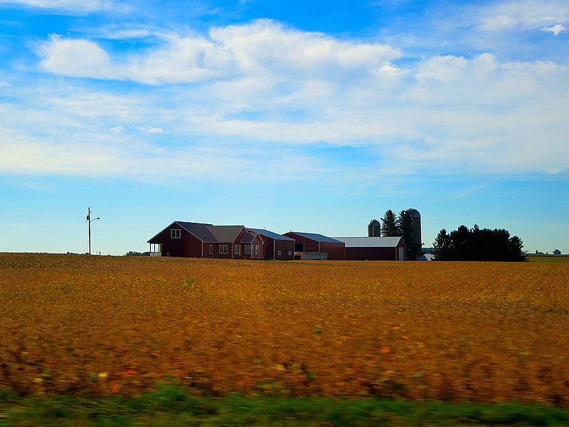 File:Farm with Three Silos - panoramio (20).jpg