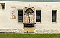 English: Southern wall with barred windows, fresco of Saint Christopher and crucifix Deutsch: Süd-Wand mit Gitterfenster, Fresko des Christophorus und Kruzifix