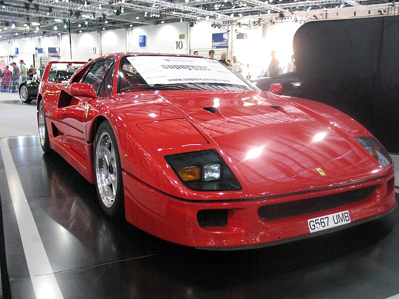File:Ferrari F40 at Car Show.jpg