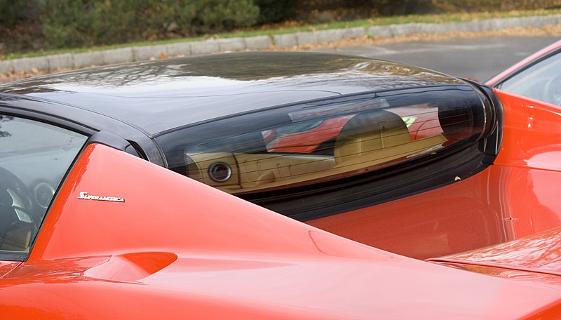 File:Ferrari Superamerica roof.jpg
