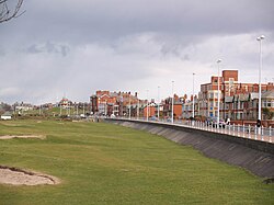 Fleetwood - Mar 2008 - Mount and Esplanade.jpg