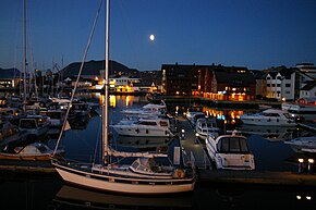 Florø by night2.JPG