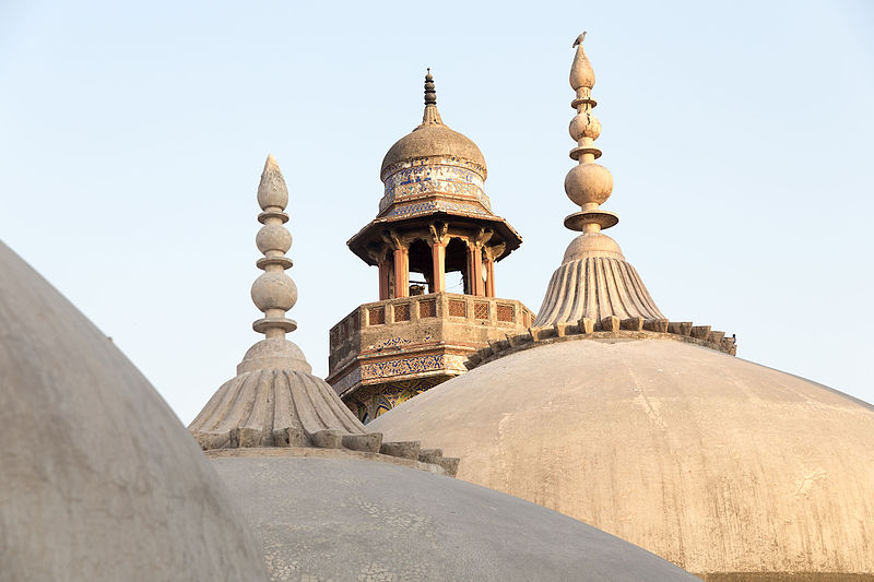 File:Frame within Frame Wazir Khan.jpg