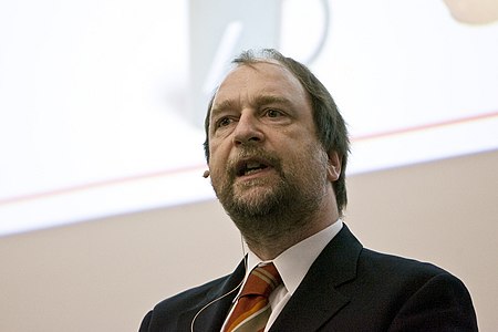 Friedemann Mattern.jpg