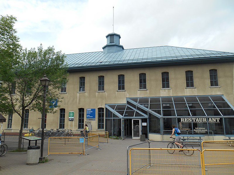 File:Gare de l Intercolonial a Levis 004.jpg