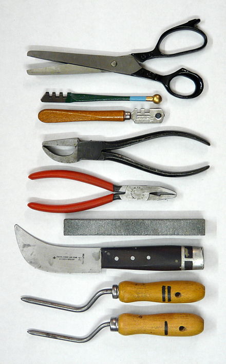 A set of glazier tools