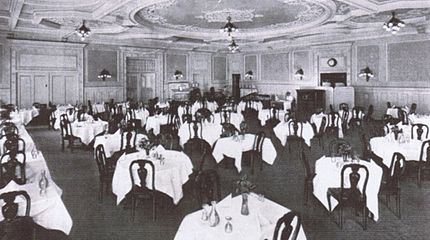 Empire Room one of 15 dining rooms in 1913