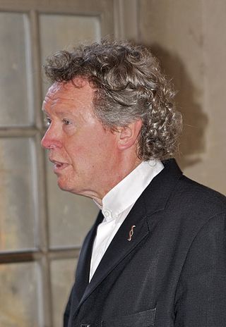 <span class="mw-page-title-main">Harry Christophers</span> British conductor