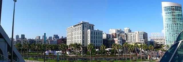 File:Hilton_San_Diego_Gaslamp_Quarter_panoramic.jpg