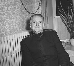 Wilfred Kitching: Svensk skribent