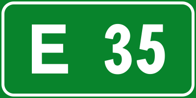 File:Italian traffic signs - strada europea 35.svg