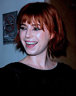 Jessie Buckley by Patrick Lovell, January 2020 (cropped).jpg