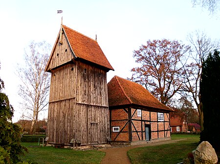 Kreuzburg Dorfkirche 3