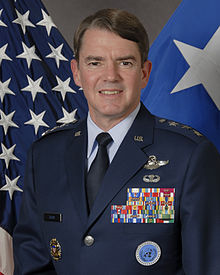 LIEUTENANT GENEL JAN-MARC JOUAS USAF.JPG