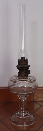 Miraculous By-product salon Lampa naftowa - frwiki.wiki