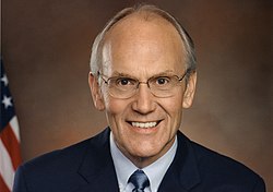 Larry Craig official portrait (cropped)