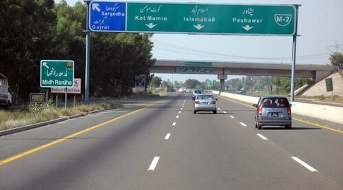 M-2 motorway exit to Sargodha