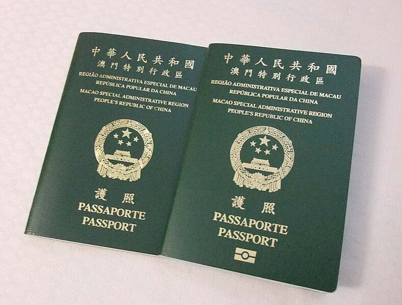 File:Macau Sar Passport Old and New Style.jpg
