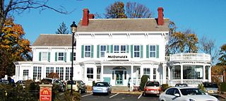 Denton House (New Hyde Park, New York) building in New Hyde Park, New York, USA