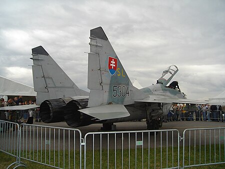 Tập_tin:MiG-29,_Radom_Air_Show_2007_-_1.jpg