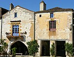 Monpazier - Houses place des Cornières vestsiden 25-27-29 -399.JPG