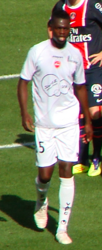 Isimat-Mirin playing for Valenciennes in 2011.