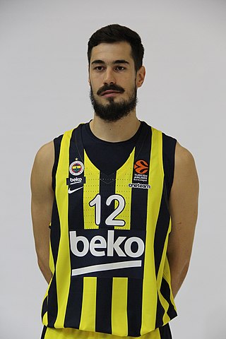 <span class="mw-page-title-main">Nikola Kalinić (basketball)</span> Serbian basketball player