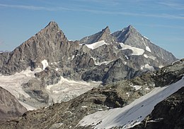 Obergabelhorn, Zinalrothorn et Weisshorn.JPG