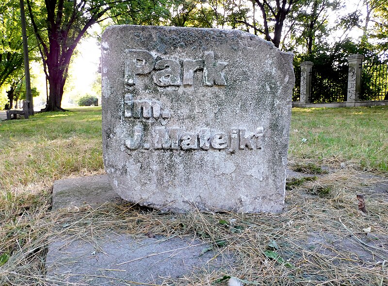 File:Park matejki słupek od jaracza.jpg