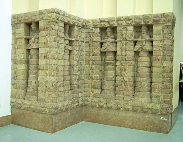 A preserved portion of the Eanna temple at Uruk. Nebuchadnezzar was the high priest of the Eanna temple from 626/625 BC to 617 BC.