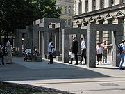 Pavillon-Skulptur (Pavilion Sculpture) (1983) in Zürich