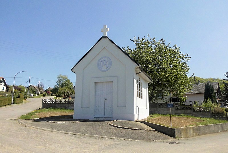 File:Pfetterhouse, Chapelle de la Sainte-Vierge-Marie.jpg