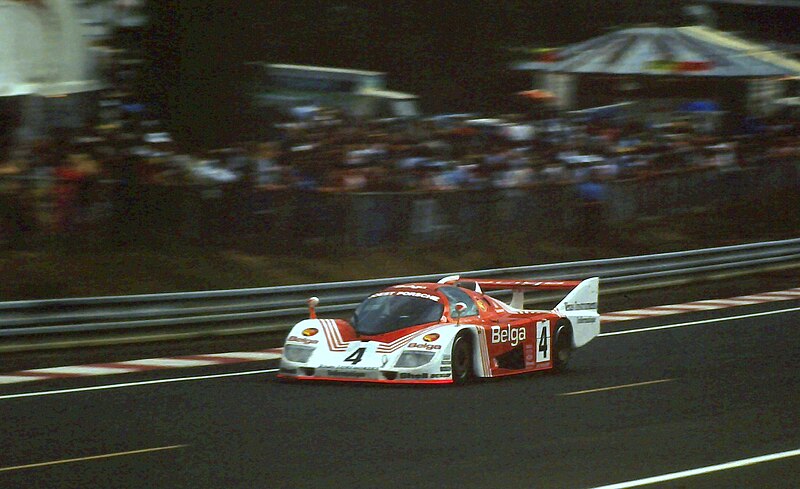 File:Porsche 936C -4 - Bob Wollek, Jean-Michel Martin & Philippe Martin approaches Dunlop at Le Mans 1982 (50083050957).jpg