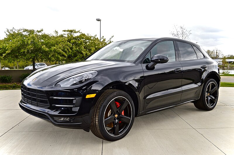 File:Porsche Macan Turbo black.jpg