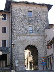Porta Gemona (Portonat) w San Daniele del Friuli.jpg