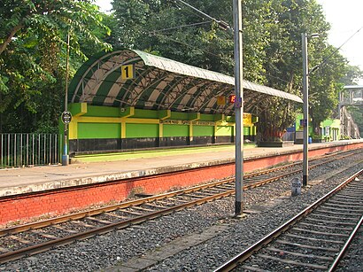 Prinsep Ghat Railway Station Arnab Dutta 2011.jpg
