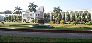 <span class="mw-page-title-main">Rajshahi Cadet College</span> Military high school in Bangladesh