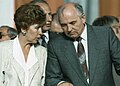 RIAN archive 28133 Gorbachev with spouse in Poland.jpg