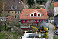 Blick vom Spitzhaus zum Retzschgut. Links dahinter steht das Zweifamilienhaus Hessel