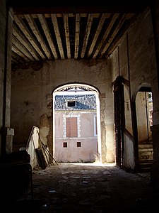 Intérieur de la fabrique, avant restauration