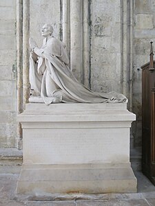 Orant de Charles-Frédéric Rousselet (1884), cathédrale Notre-Dame de Sées.