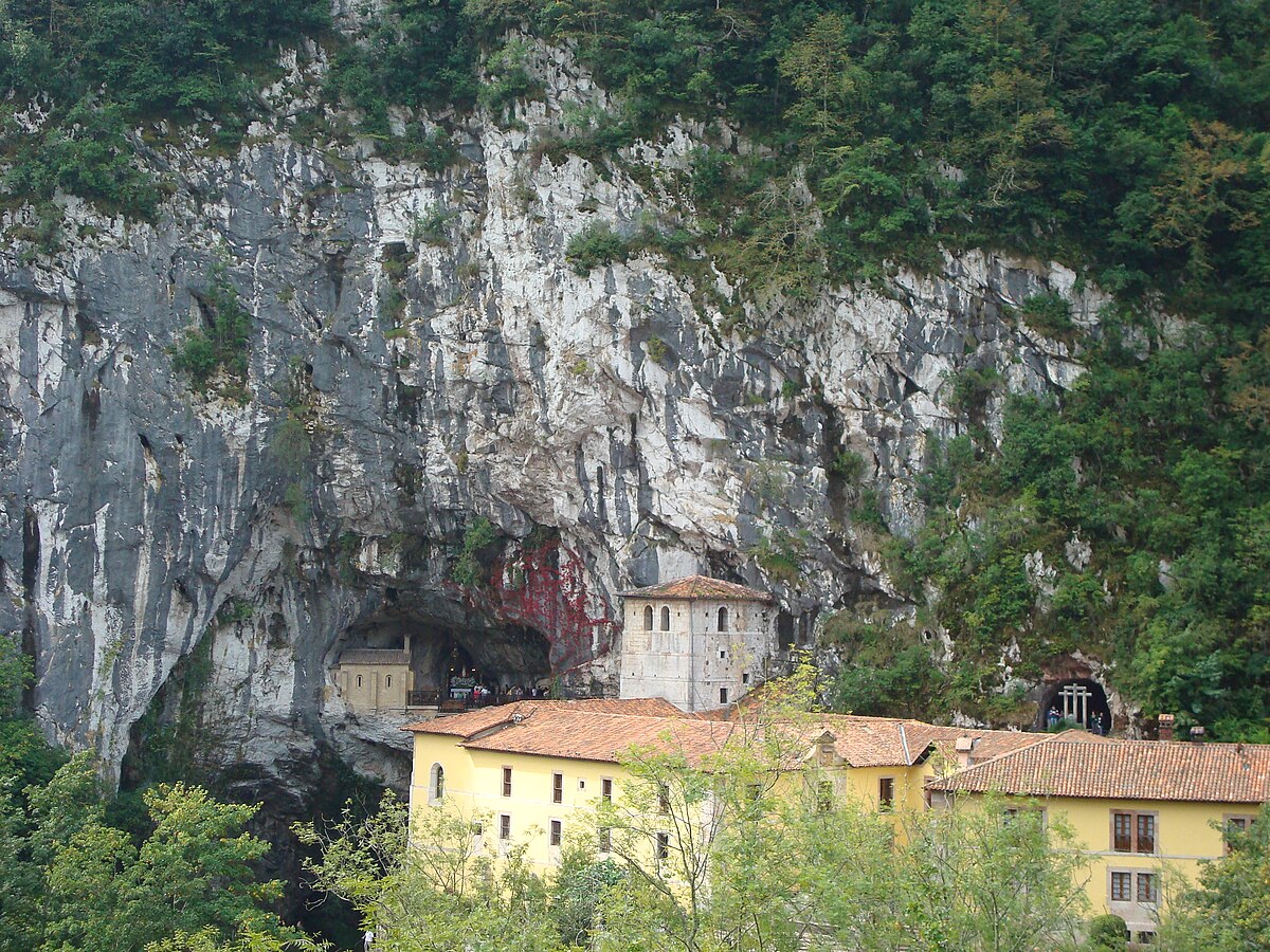 Que hacer en cangas de onis y alrededores