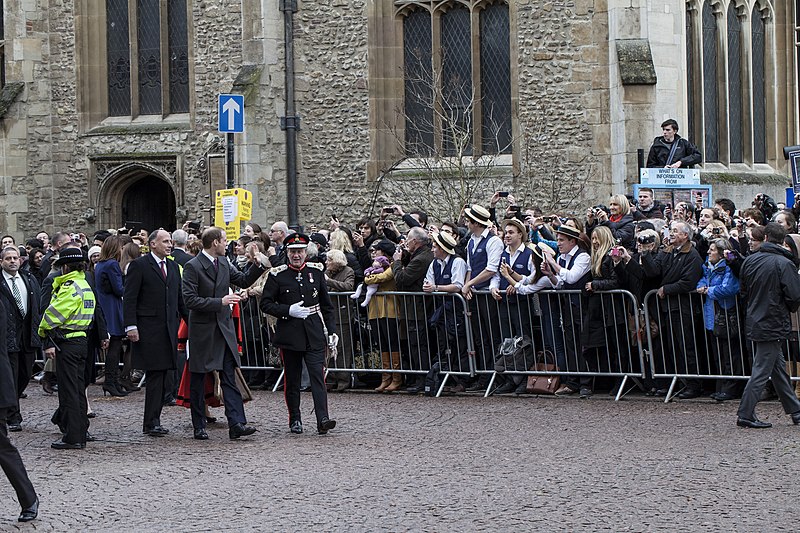 File:Scudamore's chauffeurs supporting the Duke & Duchess of Cambridge (8228714225).jpg