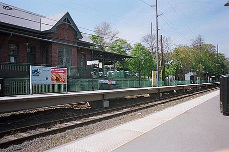 シー・クリフ駅