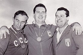 Калинин (слева) на Олимпийских играх 1960 года