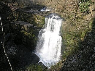 Der Wasserfall Sgŵd Clun-gwyn