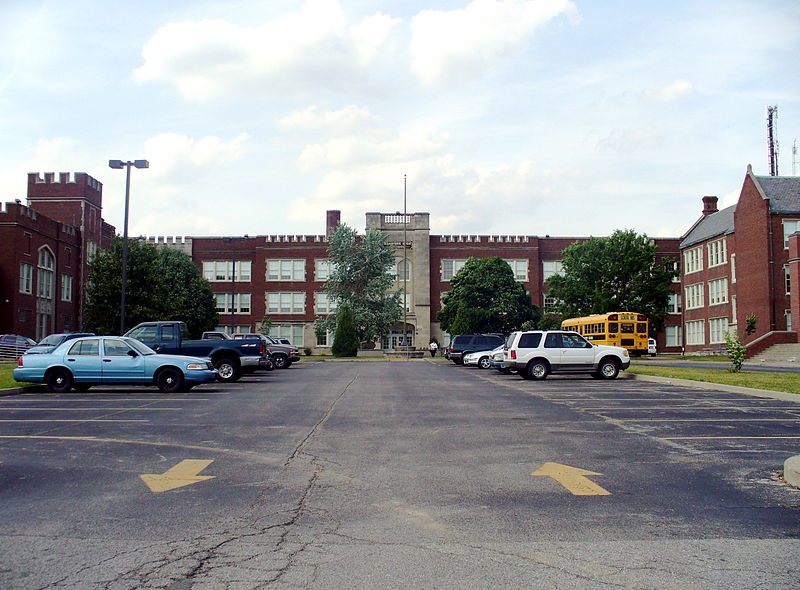 File:ShawneeHighSchool LouisvilleKY.jpg