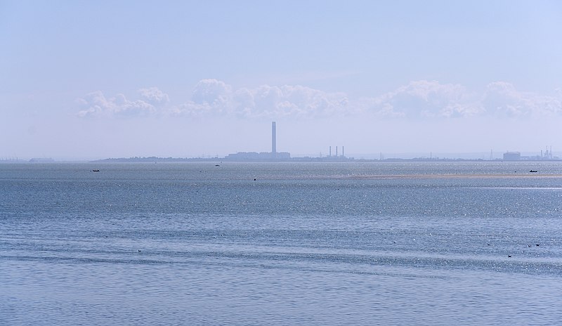 File:Southend-on-Sea MMB 02 Grain Power Station.jpg